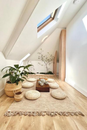 Tranquil Oasis Stylish & Spacious 7Bed Maisonette